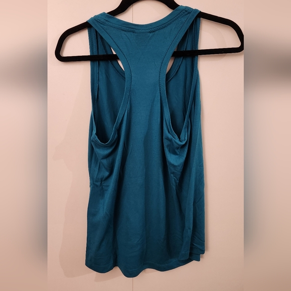 Nike exercise shirt / teal racer back - Picture 2 of 4